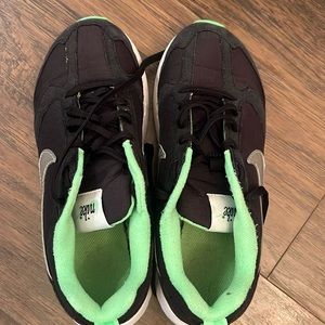 Nike kids shoes